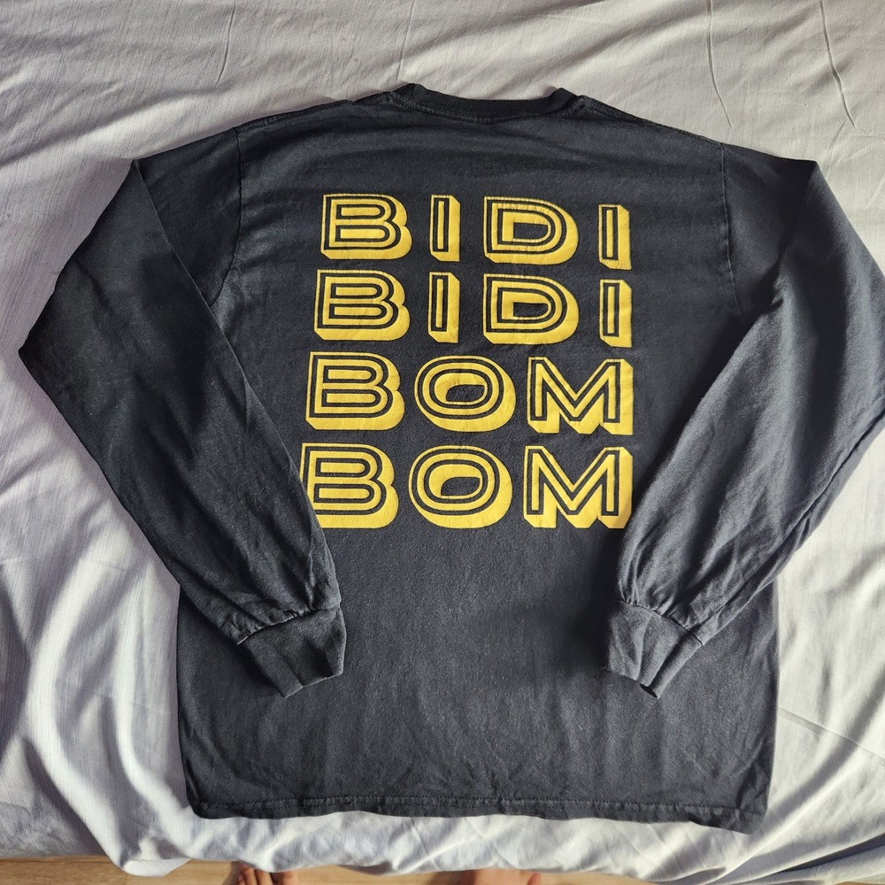 Official Selena Quintanilla Perez Black Graphic Print Long Sleeve T-Shirt